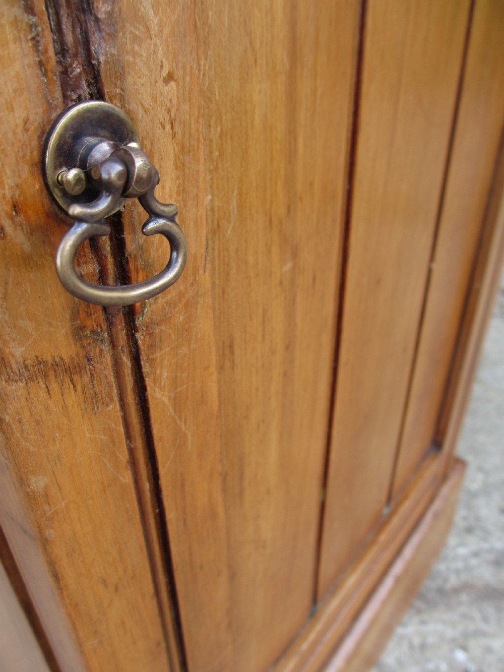 Victorian Mahogany and Walnut bedside pot cupboard  View VII