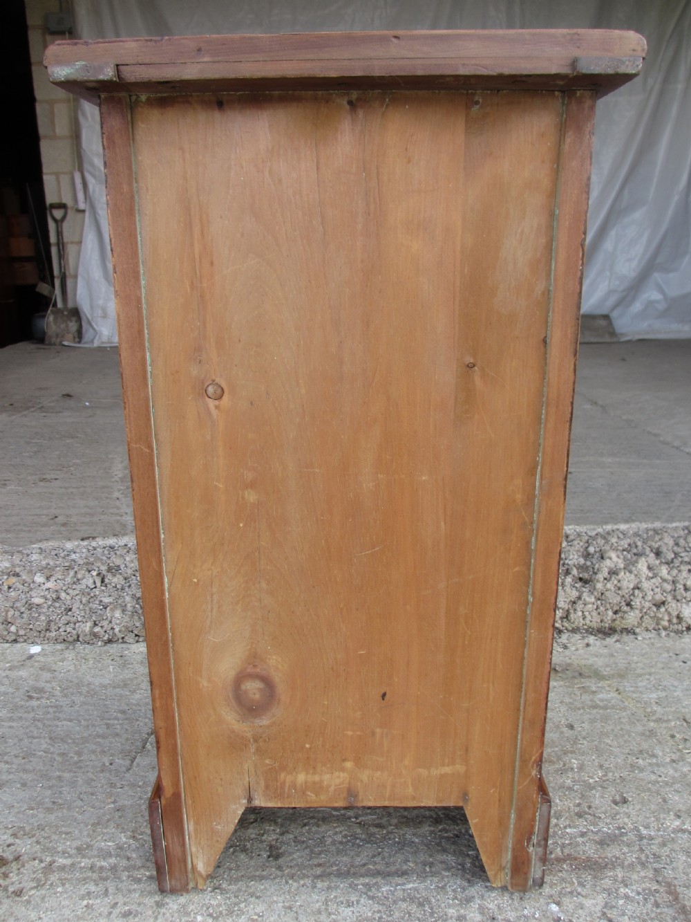 Victorian Mahogany and Walnut bedside pot cupboard  View XII