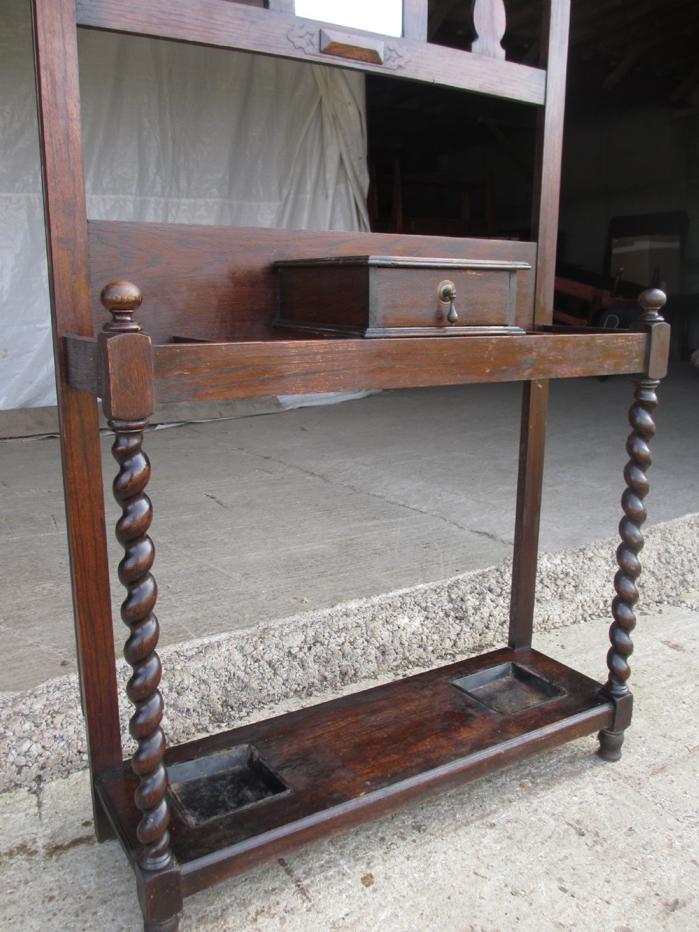 Victorian Oak mirrored hall stand View VIII