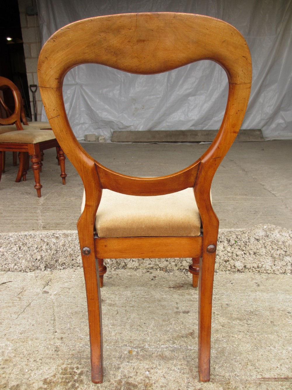 Set of 6 Victorian Walnut balloon back dining chairs View XII