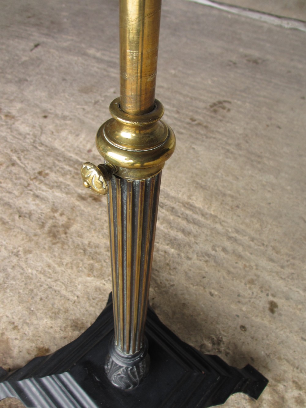 Victorian brass adjustable stand with oak circular pie edged top View IX