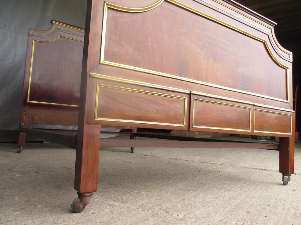 Regency style flame mahogany kingswood double bedstead View IX
