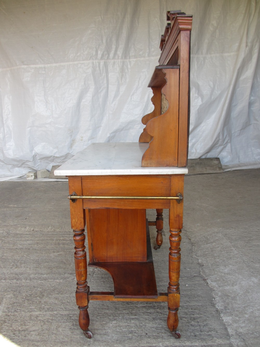 Victorian mahogany washstand  View X