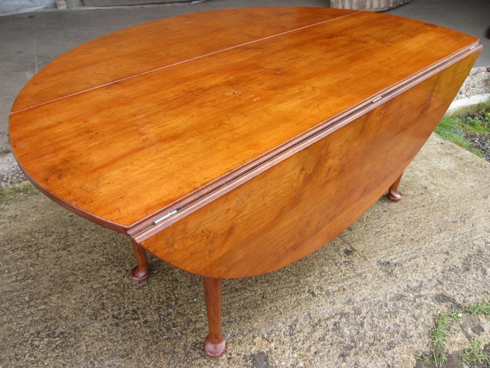 19th century mahogany drop leaf oval wake table  View VIII