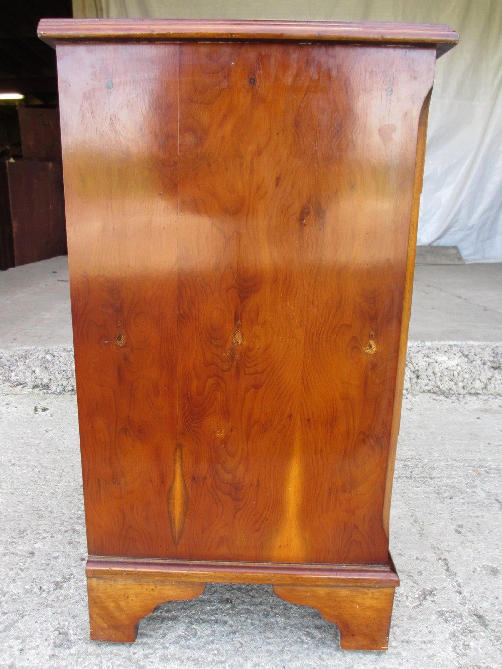 Georgian style yew wood chest of drawers View XI