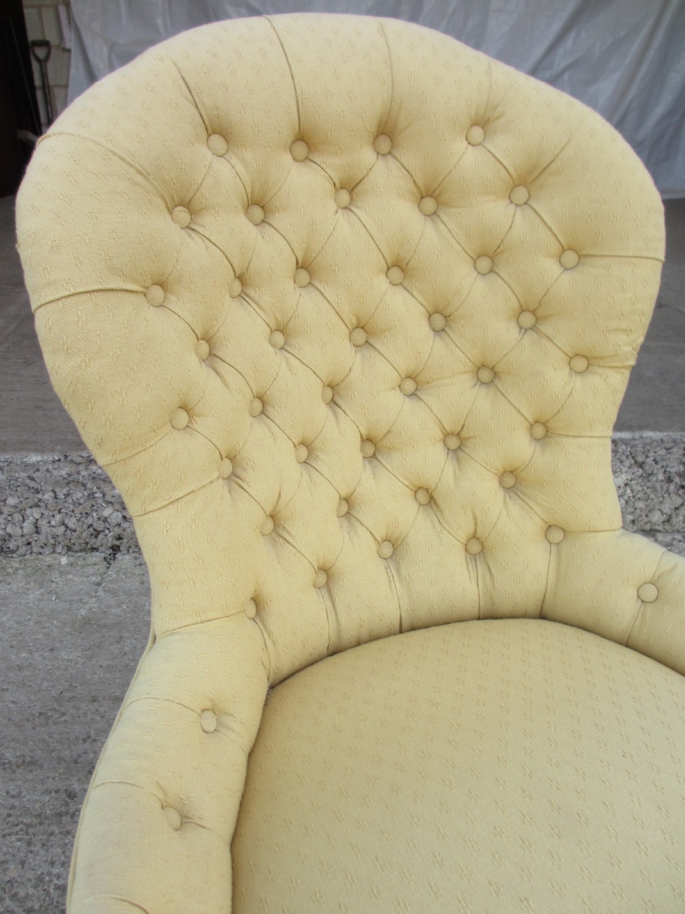 Victorian nursing button back chair View IV