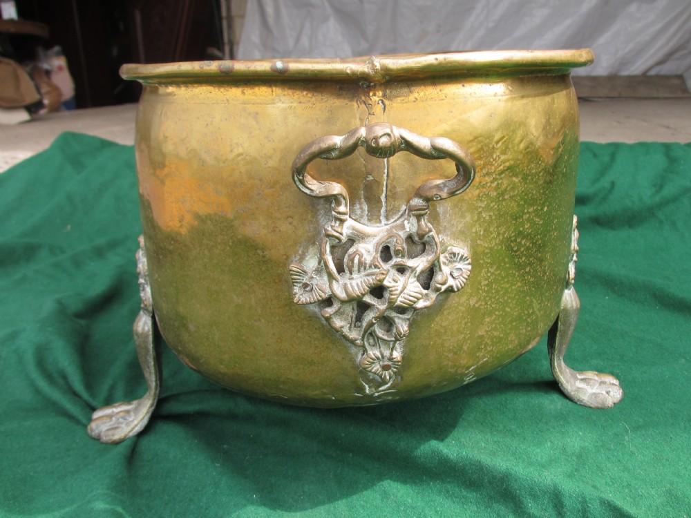 Large late 19th century rectangular shaped brass planter View VI