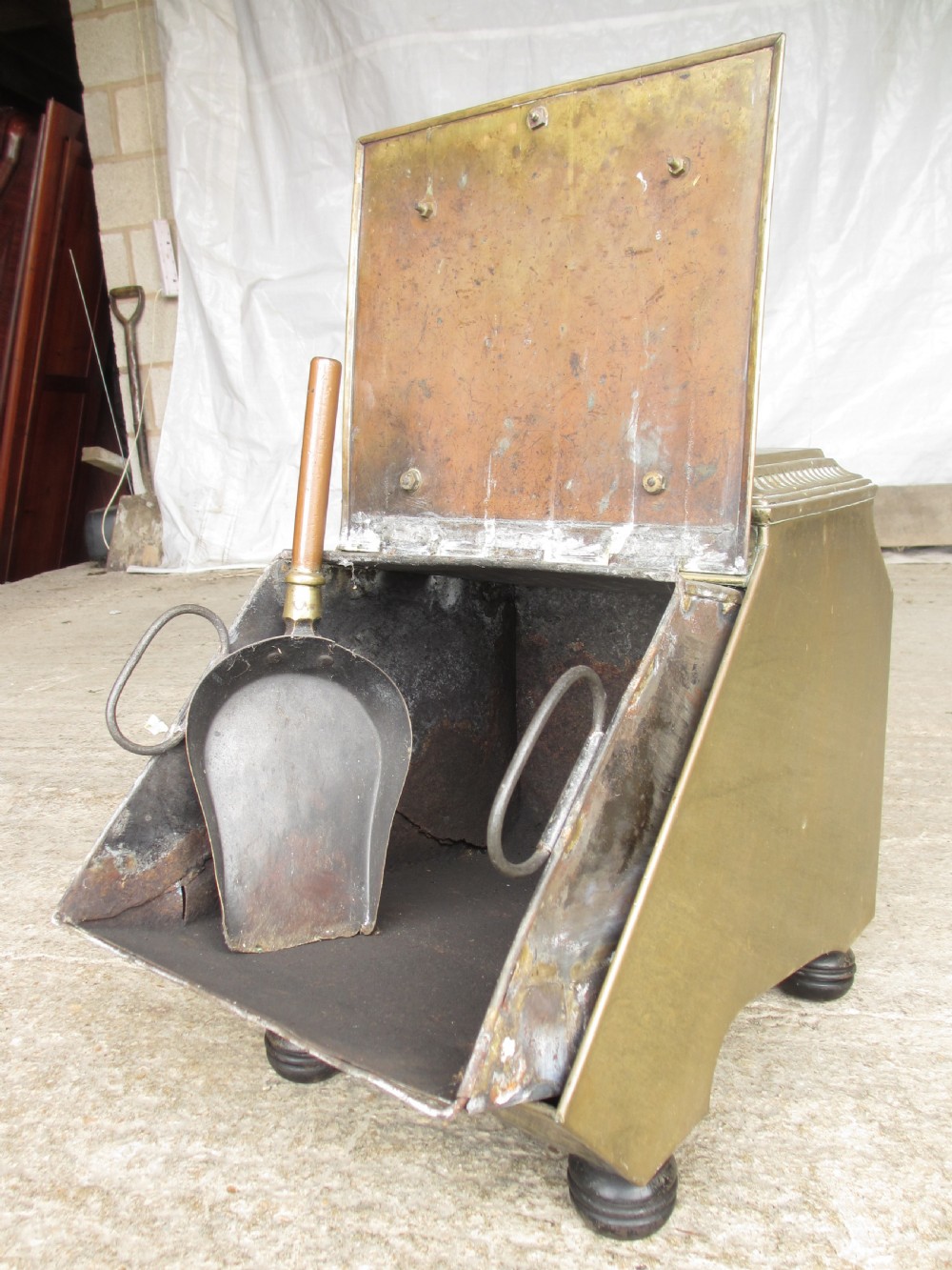 Victorian brass coal scuttle View IX