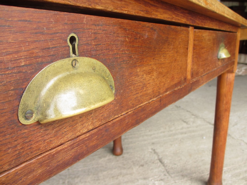 Victorian oak kitchen table with twin drawers  View VI