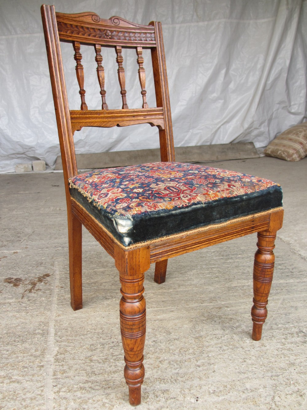 Set of 6 Victorian golden oak arts and crafts dining chairs View IV