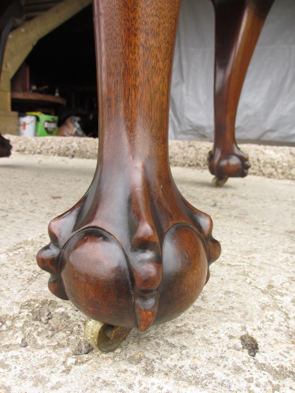 Edwardian mahogany oval screw extending dining table View VI