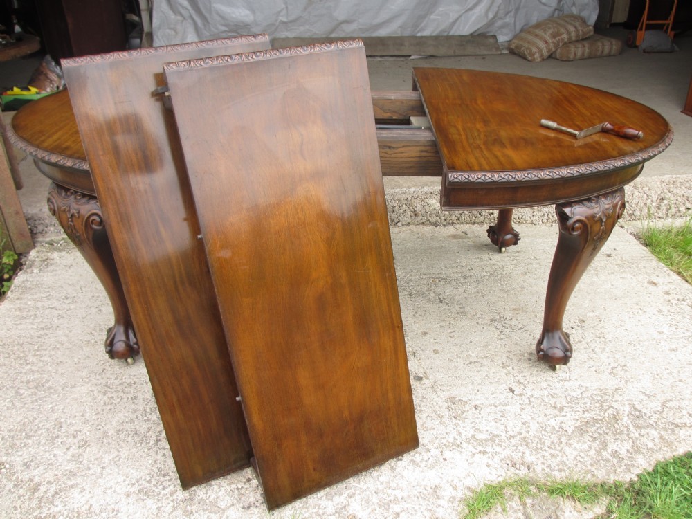 Edwardian mahogany oval screw extending dining table View VIII
