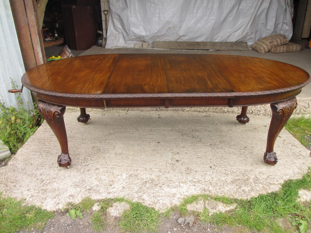Edwardian mahogany oval screw extending dining table View XII