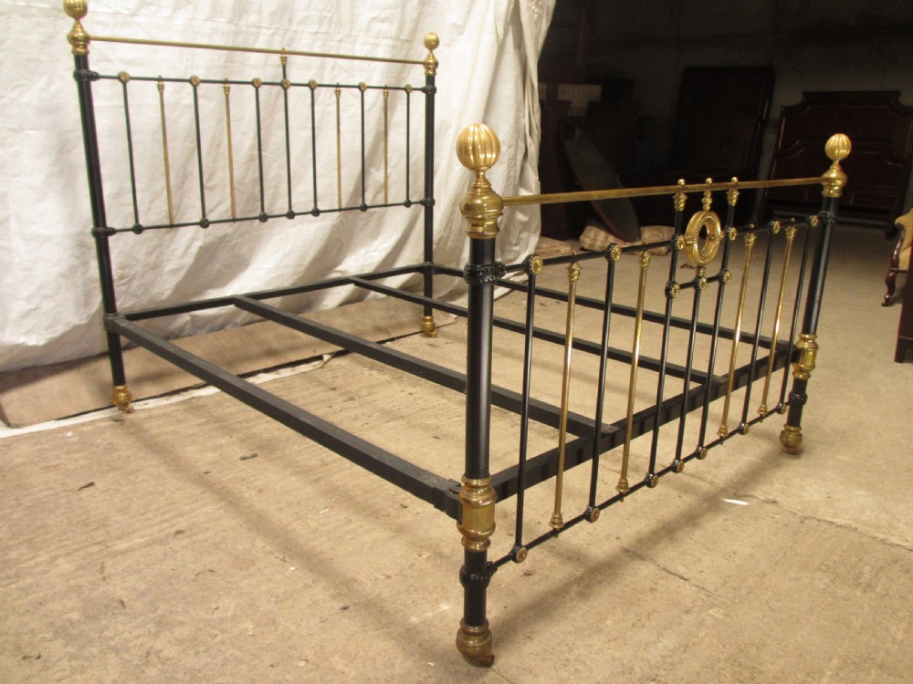 Victorian king size brass and iron bedstead View II