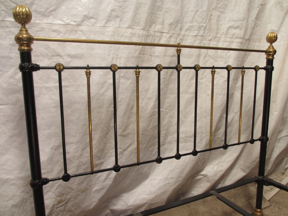 Victorian king size brass and iron bedstead View IV