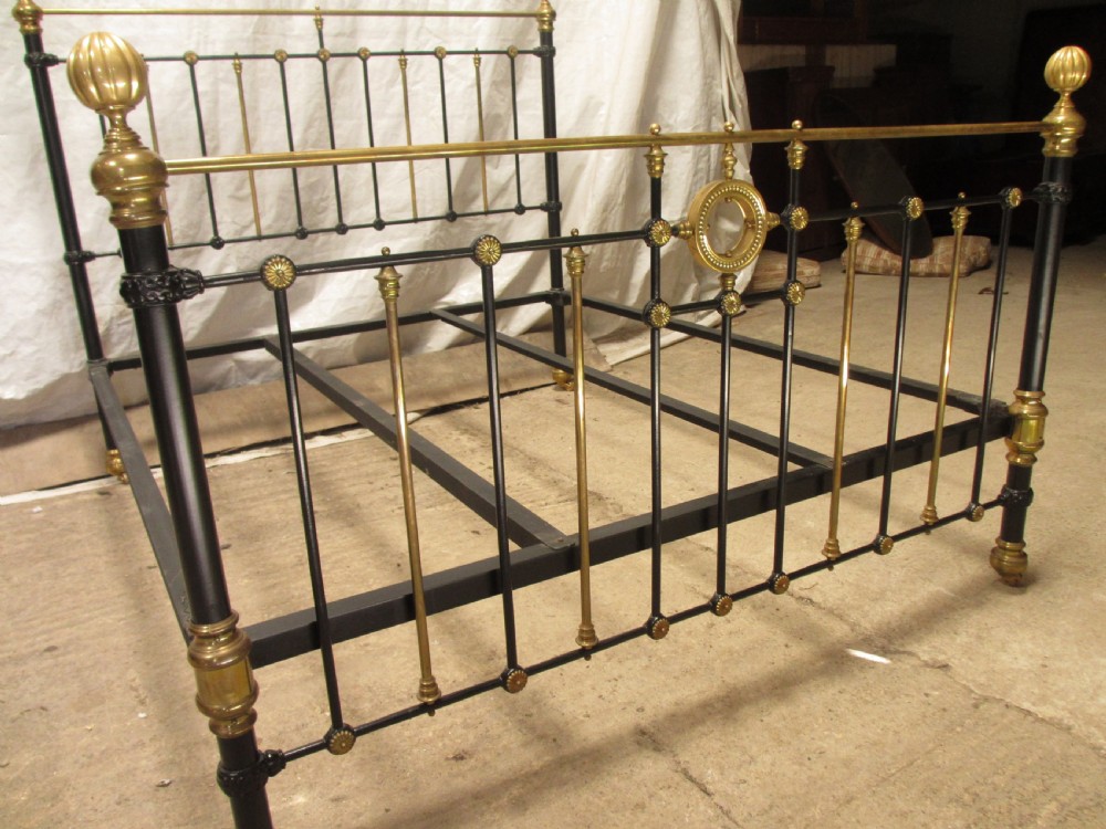Victorian king size brass and iron bedstead View VI