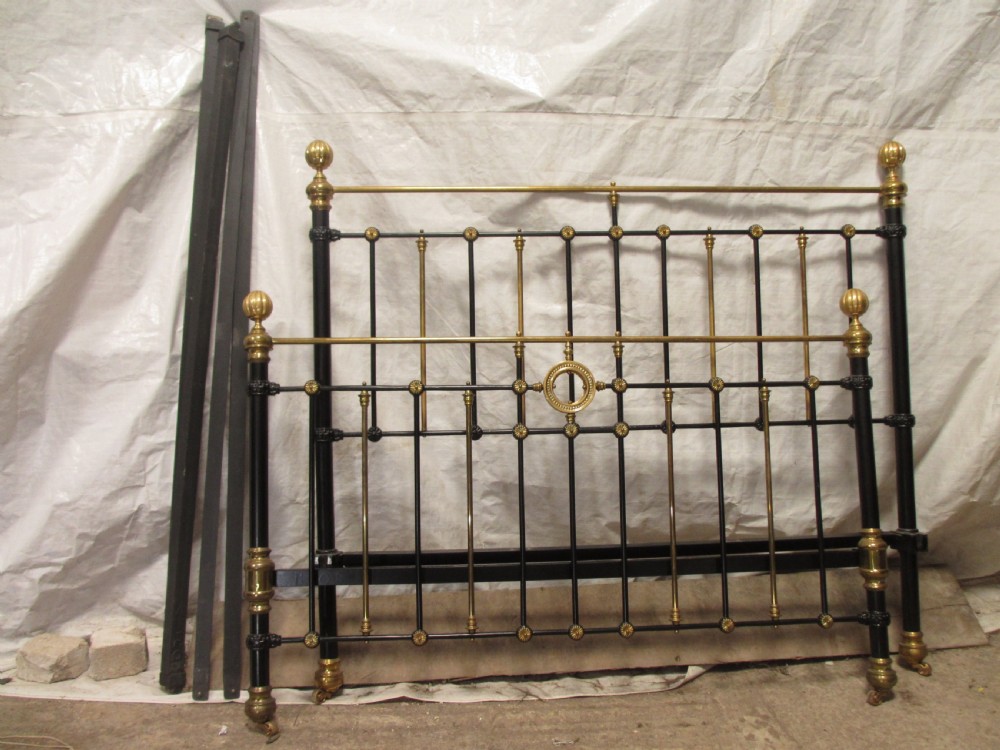 Victorian king size brass and iron bedstead View VII