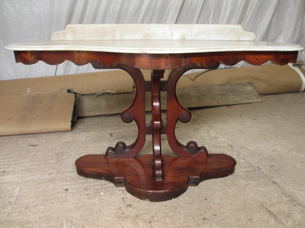 Victorian mahogany marble topped washstand