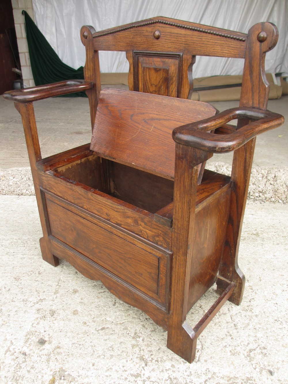 Victorian small oak hall settle with panelled back View X