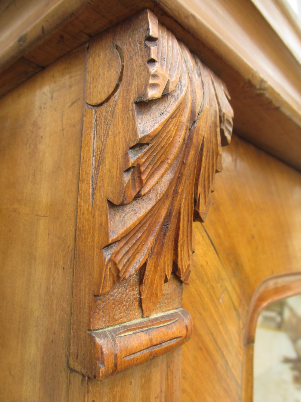 Victorian walnut glazed 2 door display bookcase View VIII