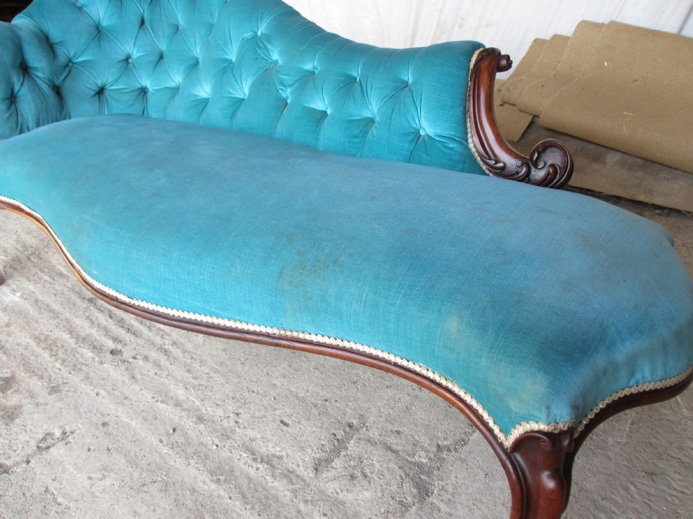 Victorian carved Rosewood chaise longue  View V