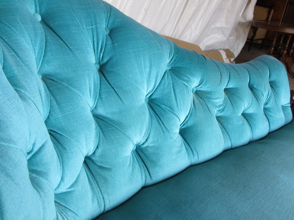 Victorian carved Rosewood chaise longue  View VI