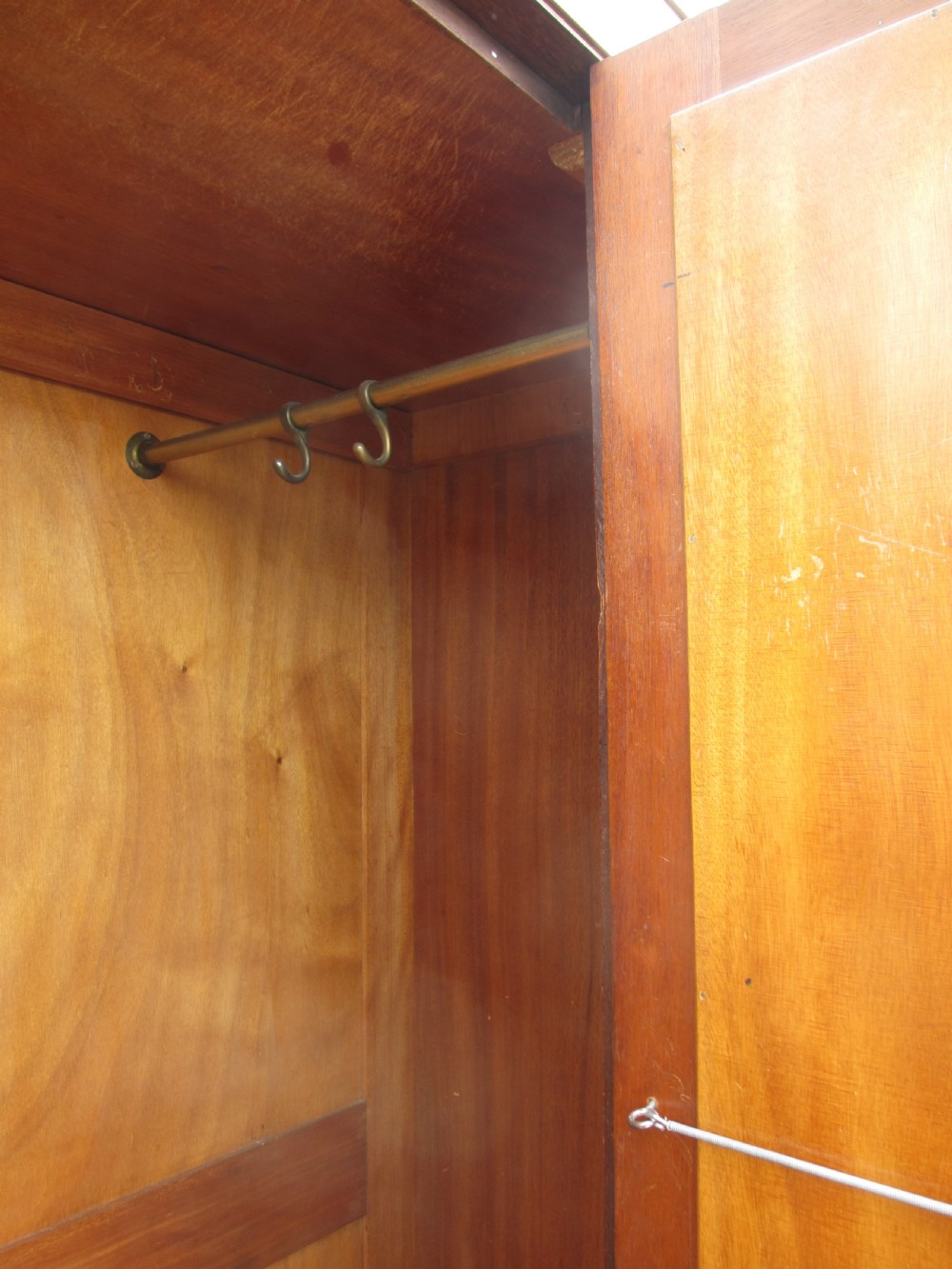 Late 19th century mahogany Sheraton revival inlaid wardrobe  View X