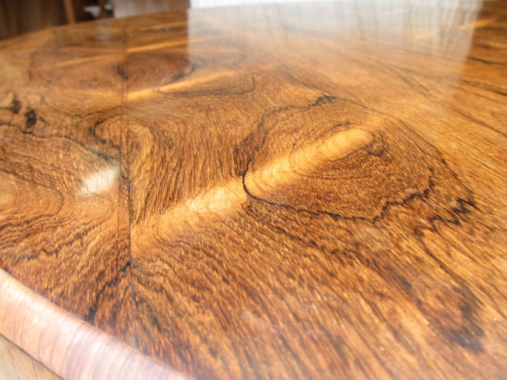 Victorian rosewood circular tilt top breakfast table View VII
