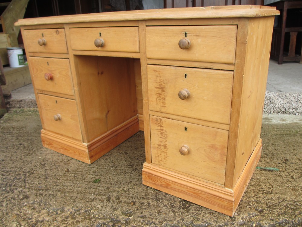 Victorian Pine Pedestal desk - Deep tapering drawers View III