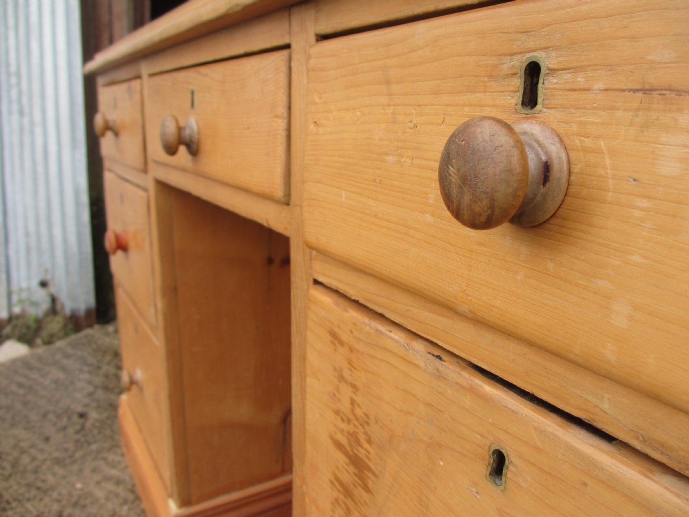 Victorian Pine Pedestal desk - Deep tapering drawers View VI