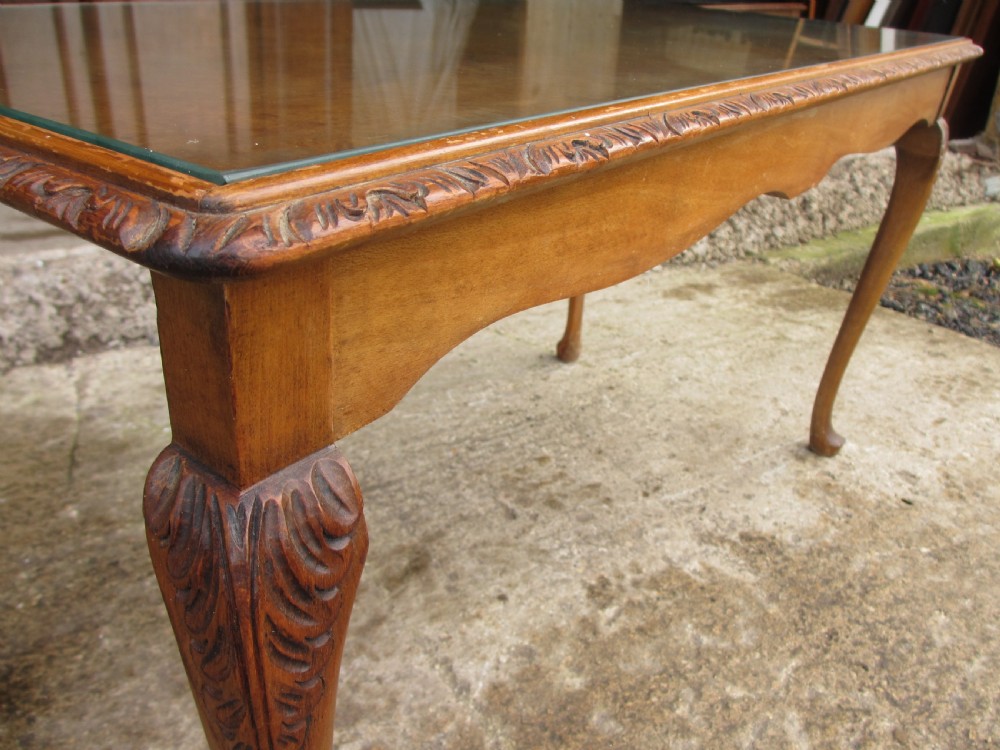 burr walnut topped Nest of three  tables  View IV