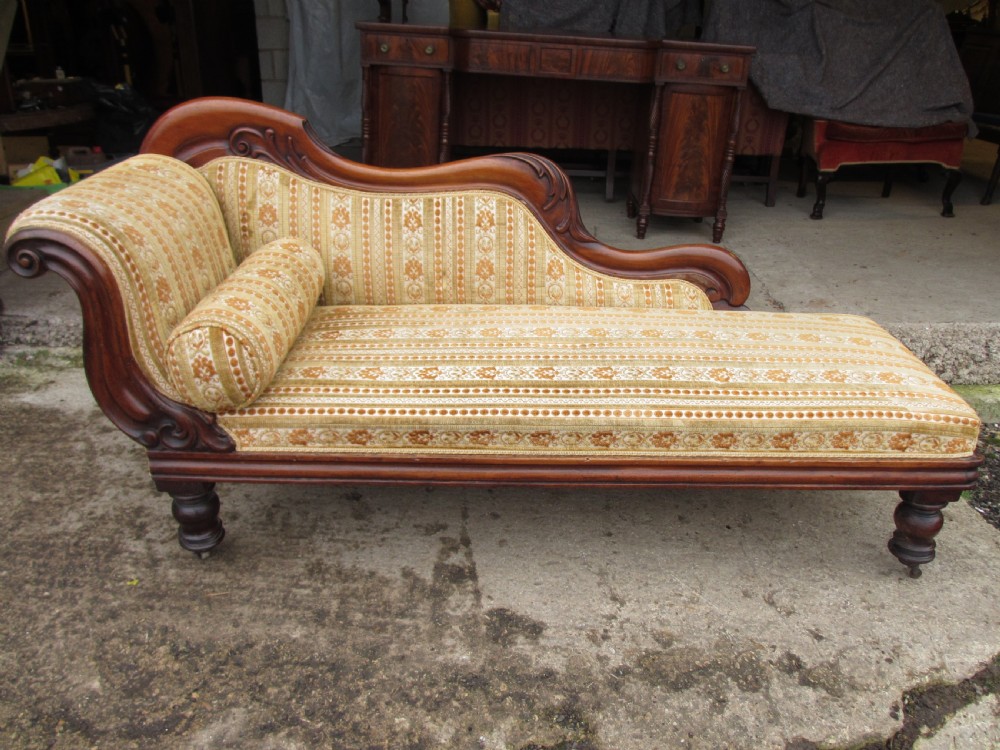 19th century mahogany chaise longue