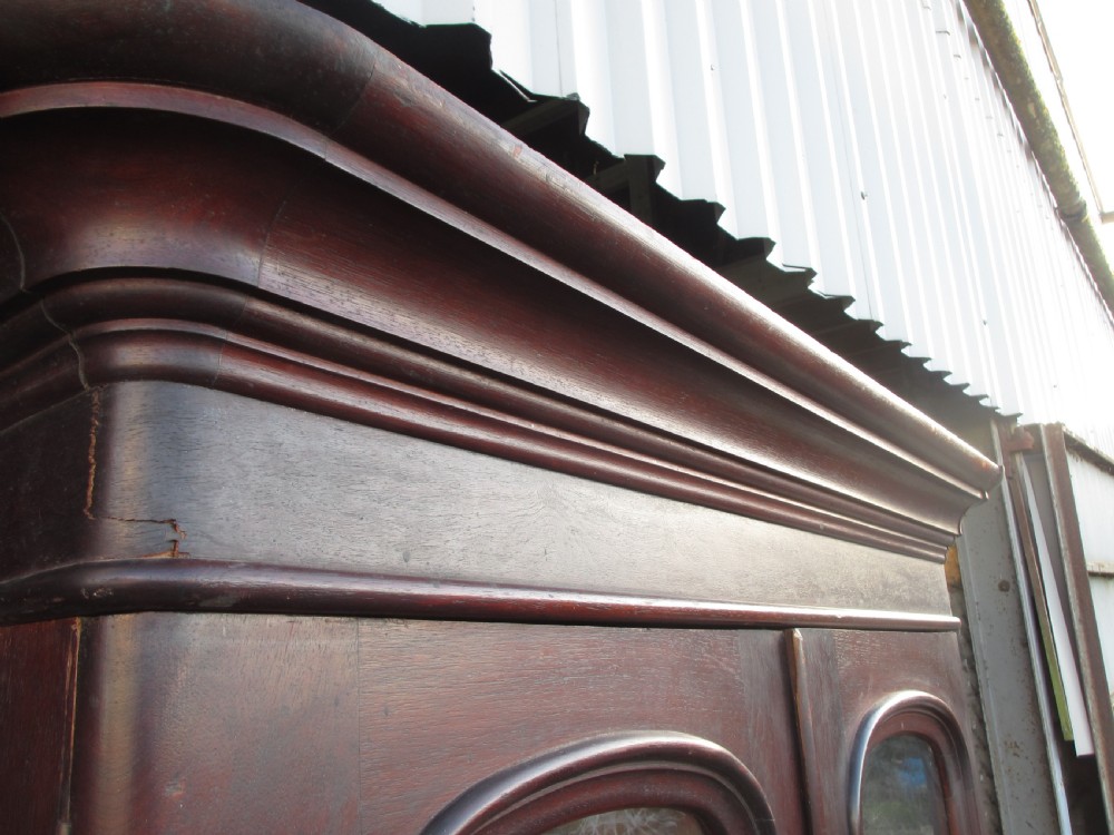 Detail View