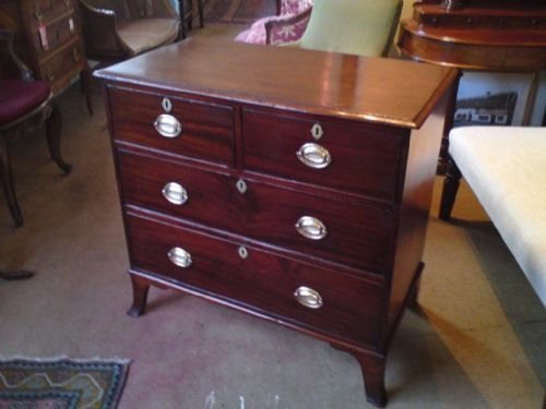 Small Georgian Chest of Drawers