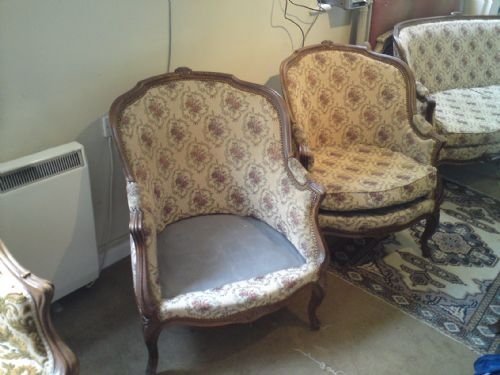 Pair Pretty French Bergere
