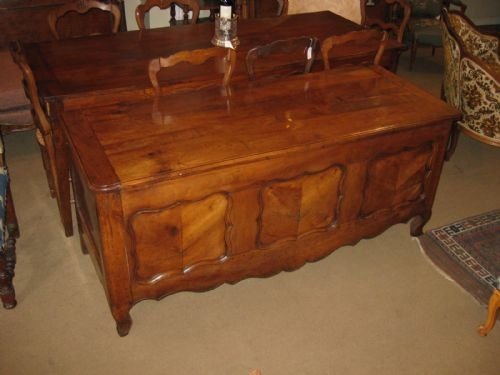 Stunning Cherry Wood Coffer