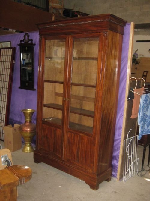 French Mahogany 2 Door Bookcase