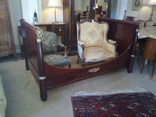 French Lit Bateau