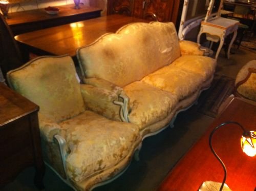 3 Piece Suite in Louis 15 Style