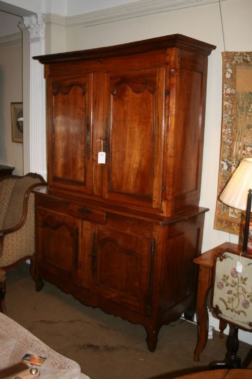 Cherry Wood Buffet Deux Corps