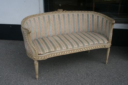 Very Pretty Small Settee