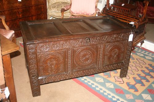 17th Oak Coffer