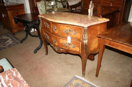 Louis Xv Style Commode