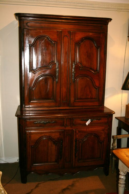 18th French Walnut Deux Corps