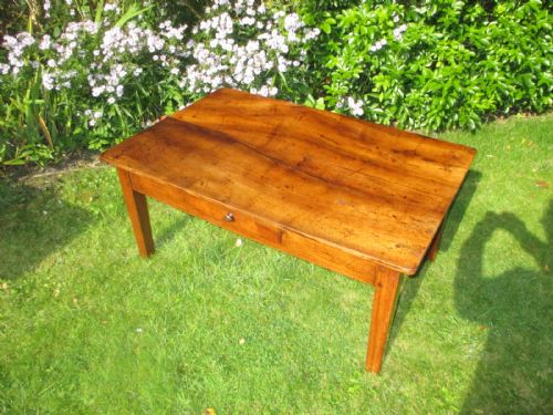 Antique Cherry-wood Coffee Table