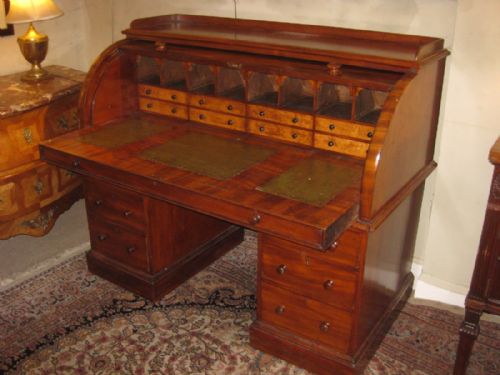 Mahogany Cylinder Top Desk