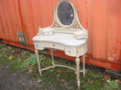 French Dressing Table