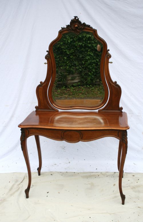 Pretty French Dressing Table