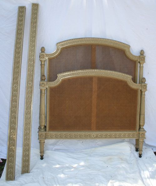 Very Pretty 4ft Bed by Keiger