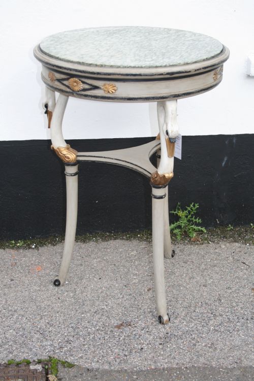 Very Pretty Occasional Table Surmounted with Swans